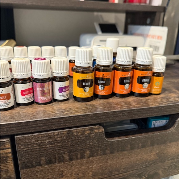 Young Living Essential Oils Bulk Set - Picture 6 of 9